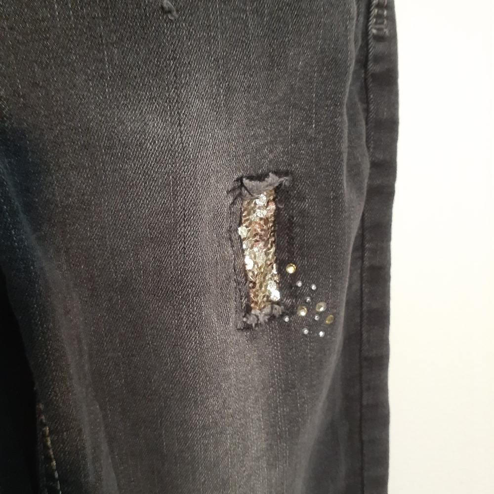 Jeans - Picture 5 of 8